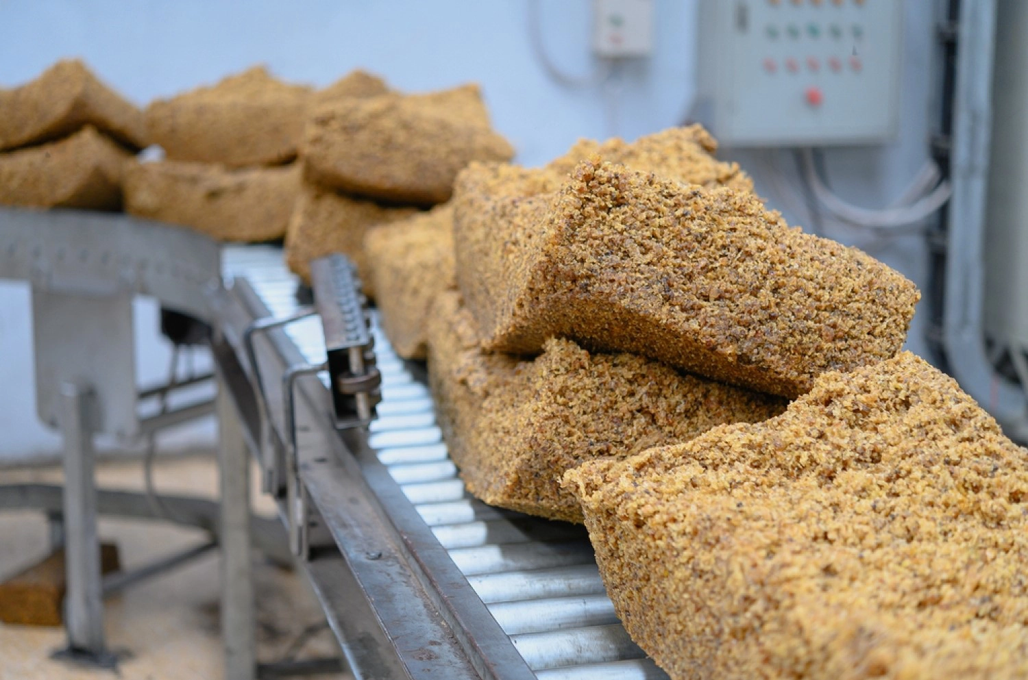 High-quality Standard Malaysian Rubber (SMR) blocks ready for export from trusted supplier in Malaysia.