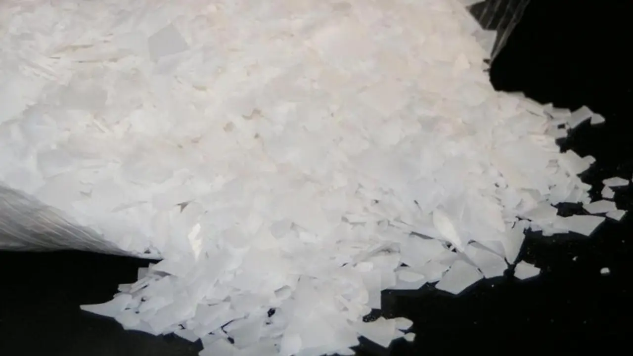 Polyethylene Wax Supplier – HDPE, LDPE, and Oxidized Polyethylene Wax for Industrial Applications