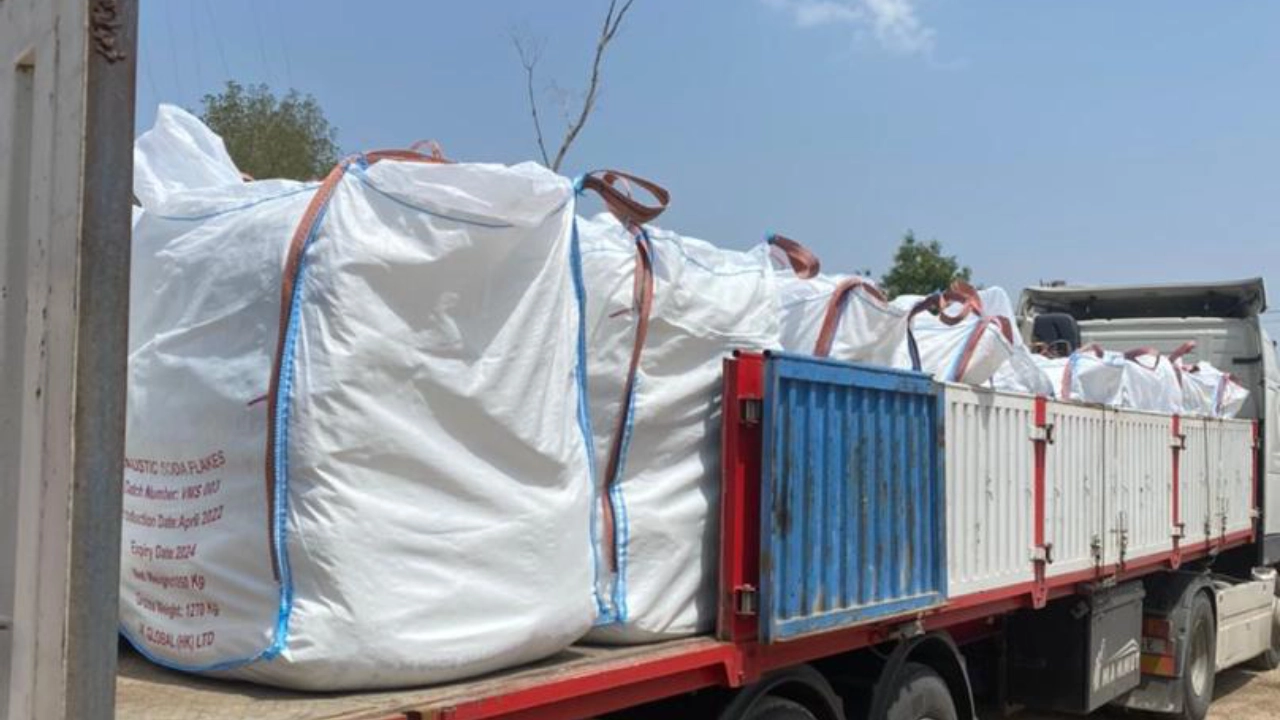Caustic Soda Supplier in togo Caustic Soda in Togo – Flakes and Pearls for industrial use in soap, textiles, and water treatment