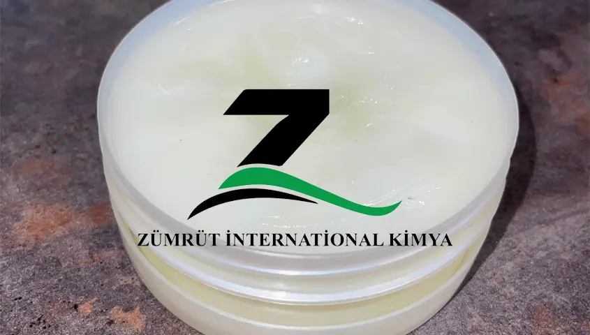 Refined white petroleum jelly cosmetic grade in hygienic packaging